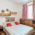 Guesthost - A 200m Dal Mare Apartamento *