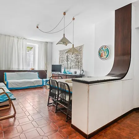 Guesthost - Camogli Apartment A 200M Dal Mare 아파트 *